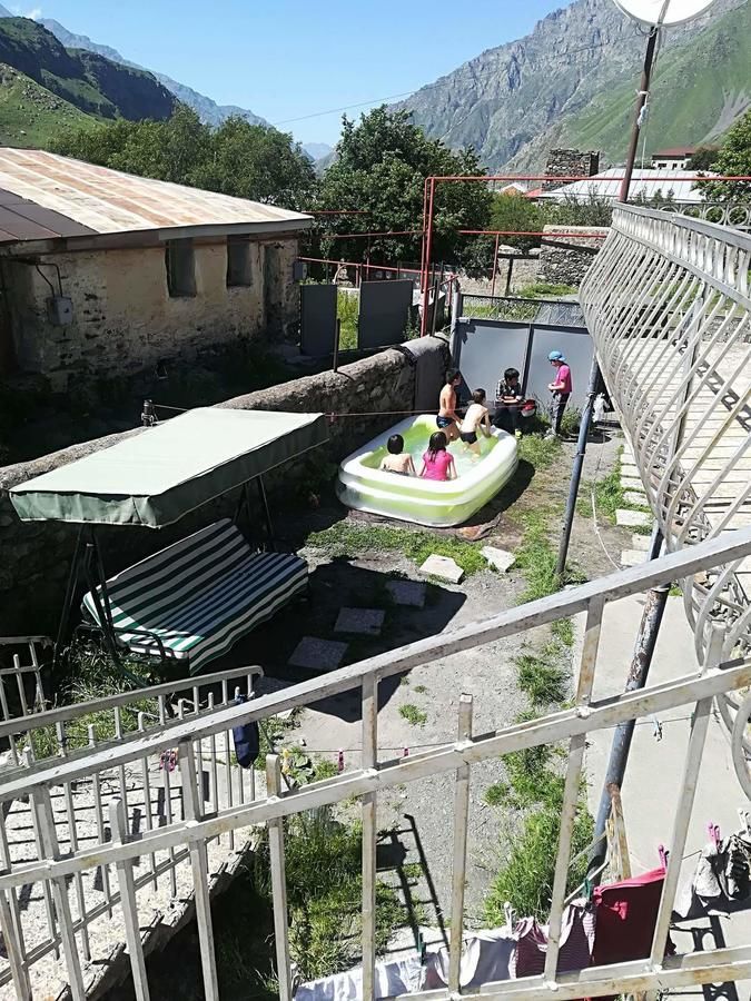 Гостевой дом Nikoloz Guesthouse Степанцминда-42